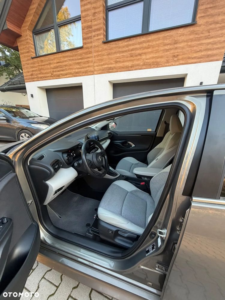Toyota Yaris Hybrid 1.5 Executive - 7