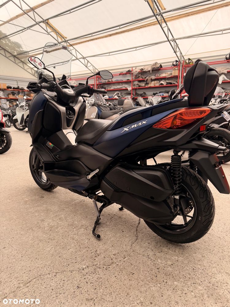 Yamaha X-max - 6