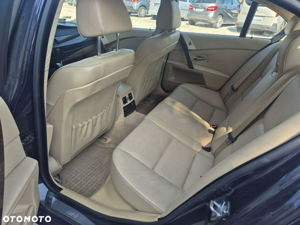 BMW Seria 5 - 18