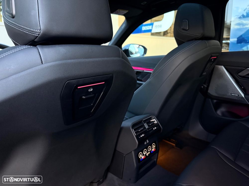 BMW i5 eDrive40 Pack Desportivo M - 16