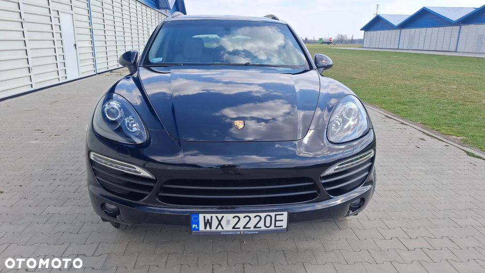 Porsche Cayenne - 3