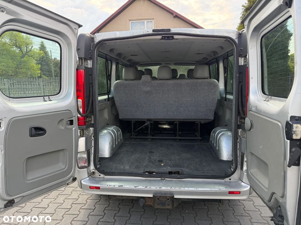 Opel Vivaro L2H1 2.9t - 6