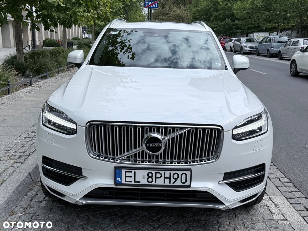 Volvo XC 90 - 2