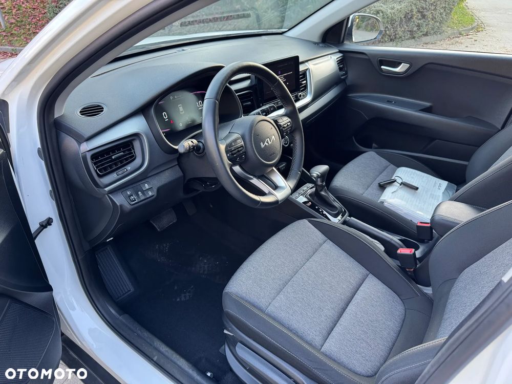 Kia Stonic - 10