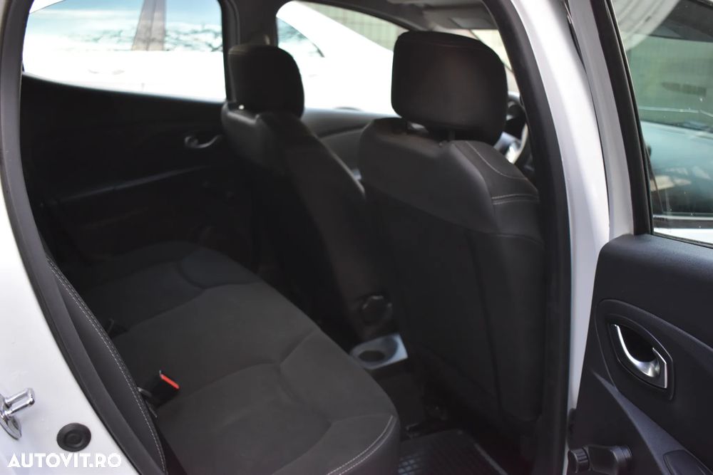 Renault Clio (Energy) TCe 90 Start & Stop INTENS - 8