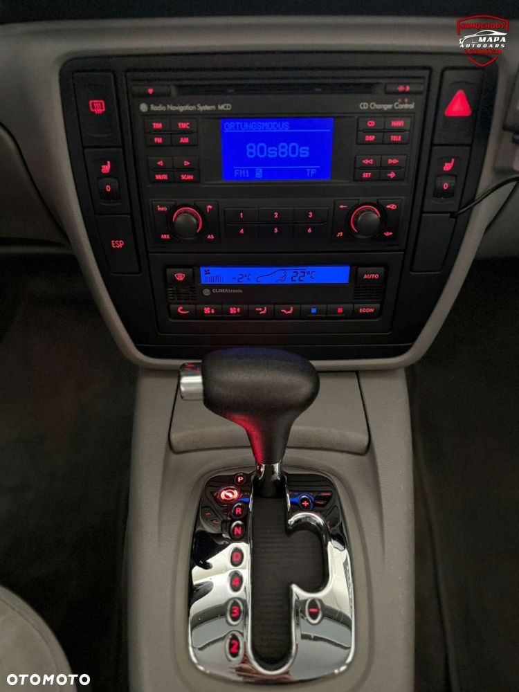 Volkswagen Passat - 26