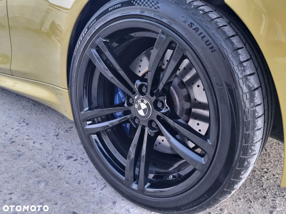 BMW M4 Coupe DKG - 14
