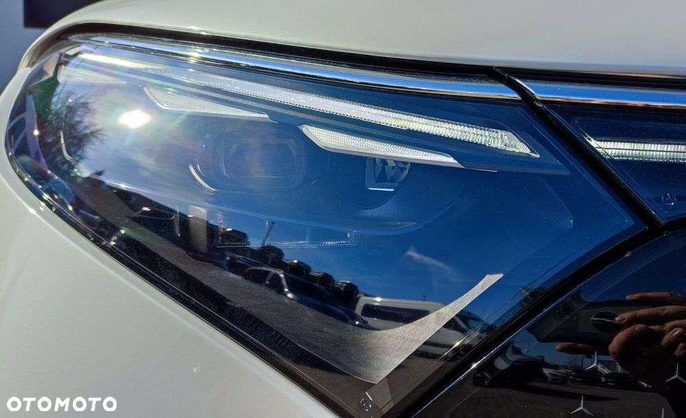 Mercedes-Benz EQS - 8