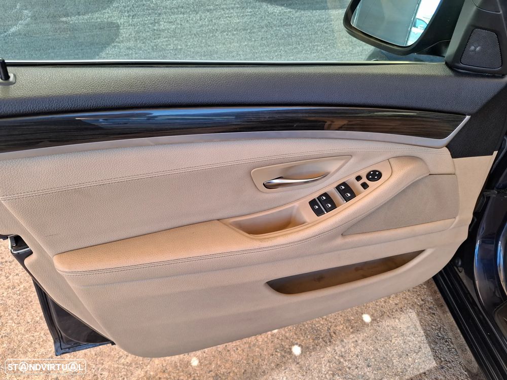 BMW 525 d Line Luxury Auto - 17