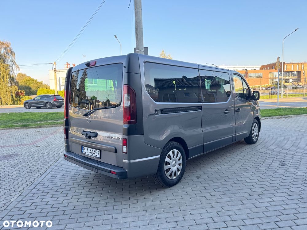 Opel Vivaro L2H1 2,9t Edition Premium - 4