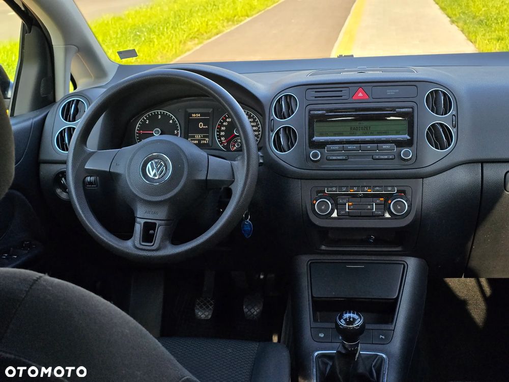 Volkswagen Golf Plus 1.6 TDI DPF Highline - 26