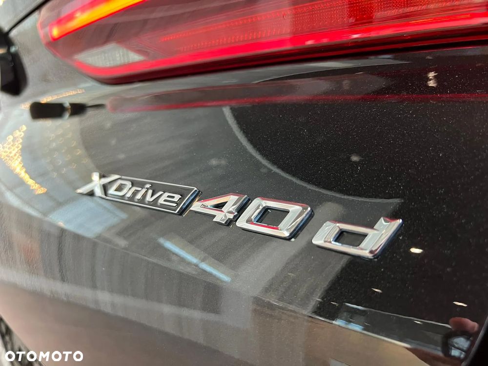 BMW X6 xDrive40d mHEV - 15