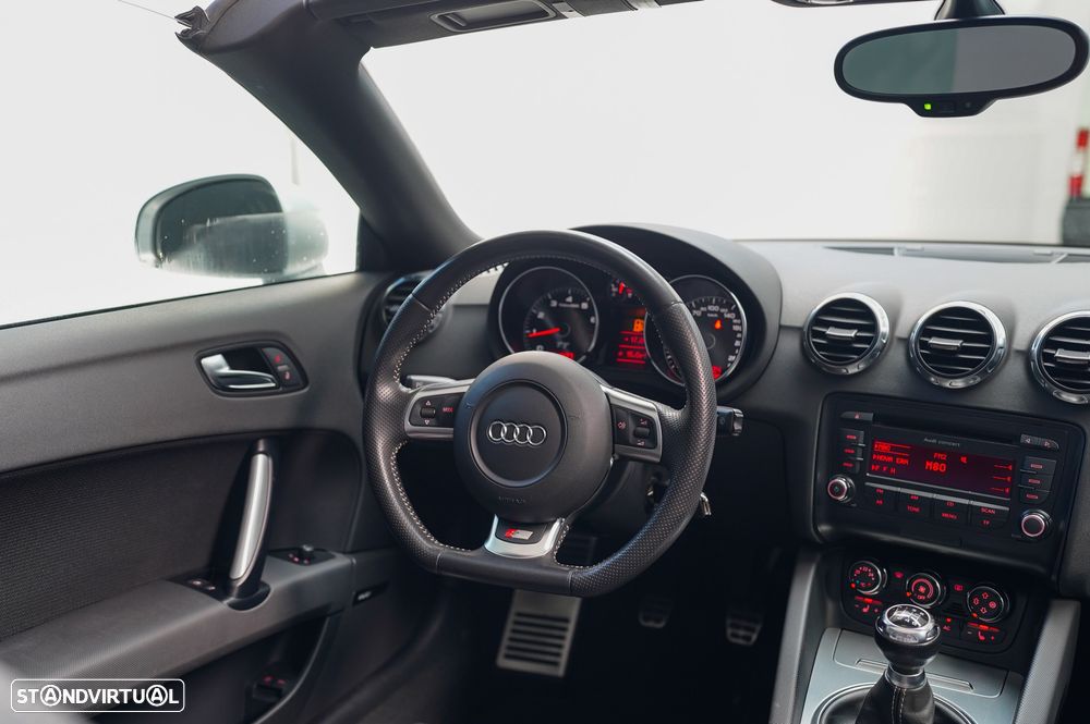 Audi TT Roadster 2.0 TFSi S-line - 15