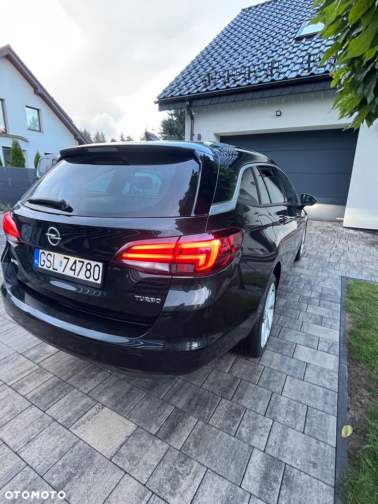 Opel Astra 1.4 T Dynamic S&S - 8