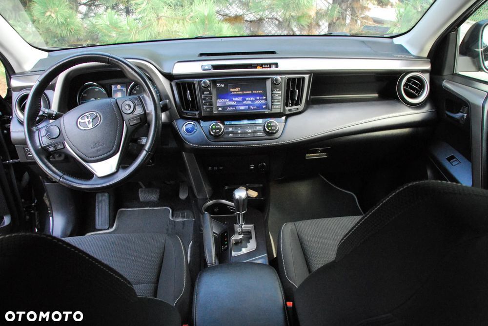 Toyota RAV4 - 13