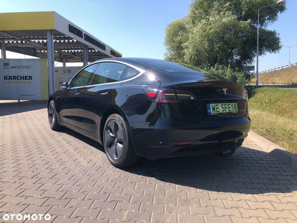 Tesla Model 3 Langstreckenbatterie Allradantrieb Dual Motor - 9