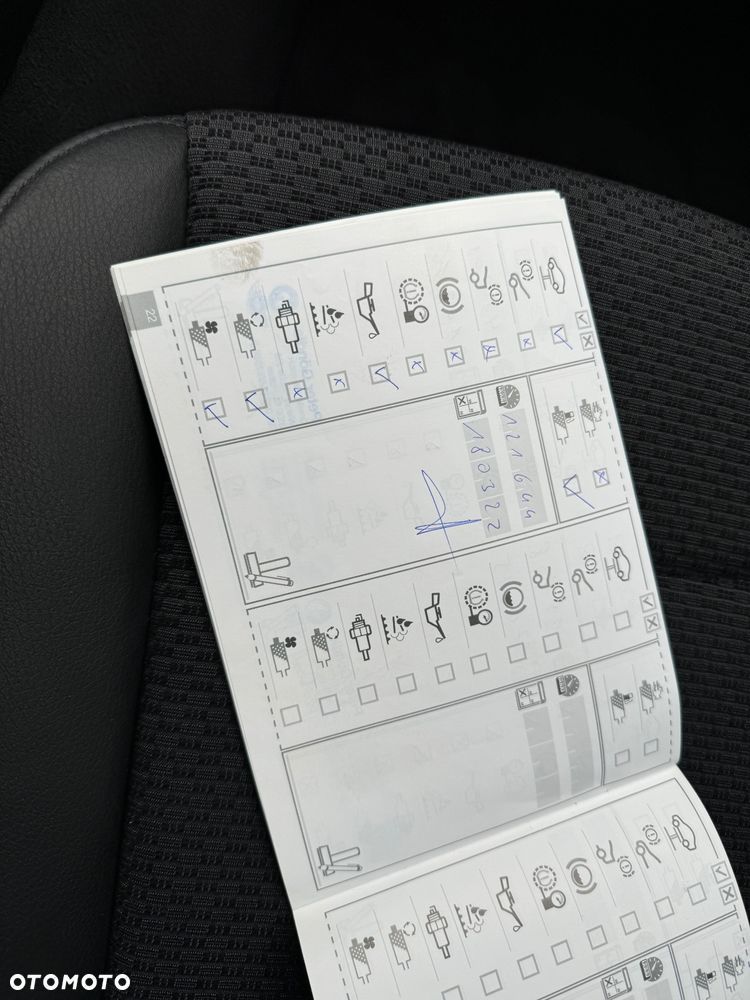 BMW Seria 3 316d Edition M Sport Shadow - 40