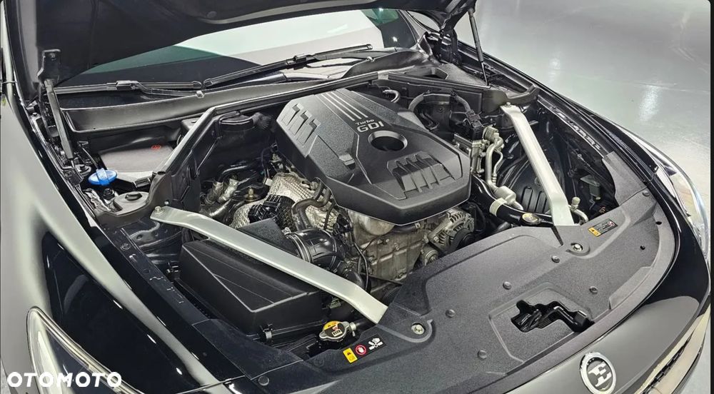 Kia Stinger 2.0 T-GDI L - 9