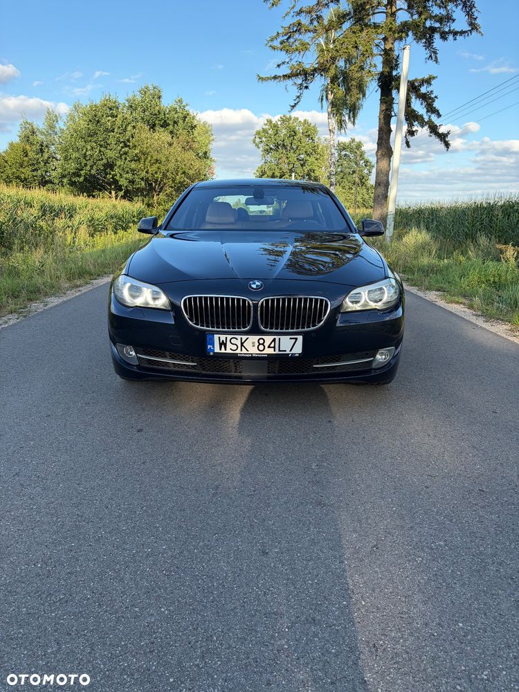 BMW Seria 5 535i Sport-Aut - 2