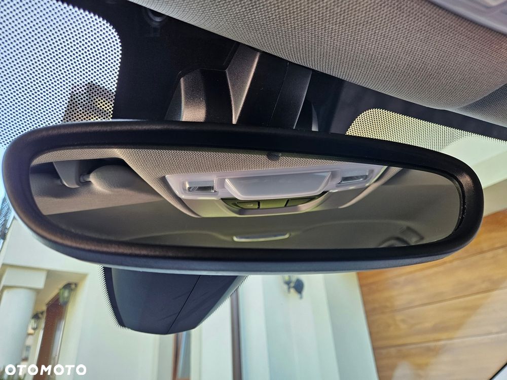 BMW Seria 2 - 36