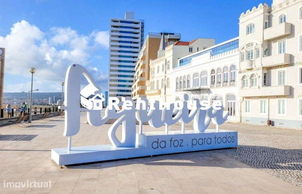 Terreno a 200 metros da praia, de Buarcos. - Grande imagem: 2/6