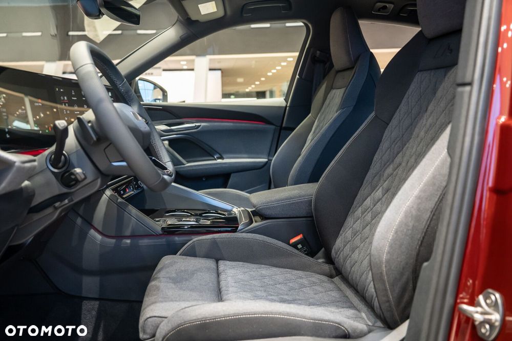 Audi Q5 Sportback - 16