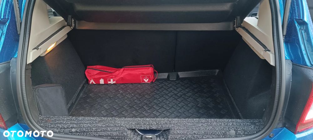 Dacia Sandero 1.2 16V Laureate - 12