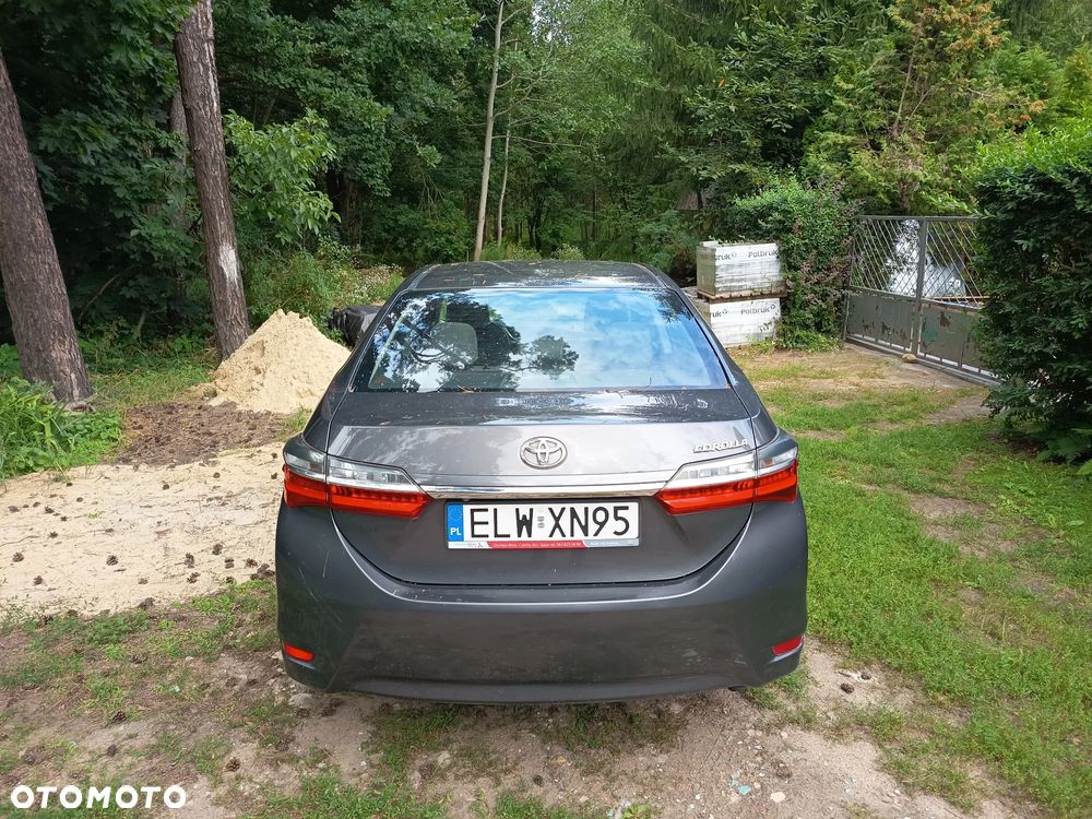 Toyota Corolla 1.6 Comfort - 2