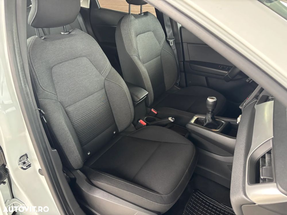 Renault Captur MHEV 140 Techno - 22