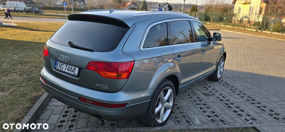 Audi Q7 - 12