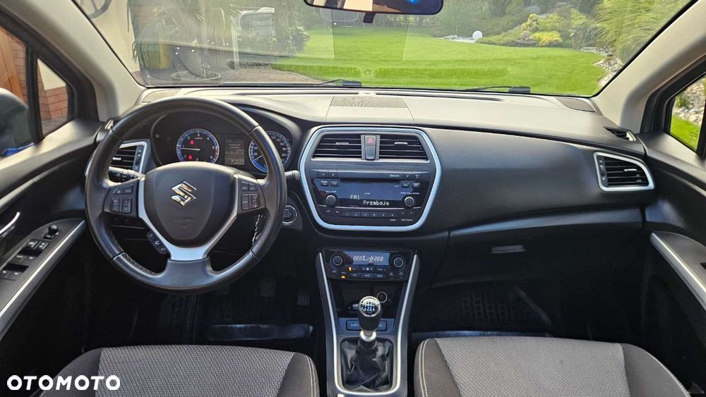 Suzuki SX4 S-Cross 1.6 DDiS Premium - 12