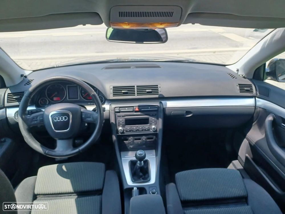 Audi A4 2.0 TDI S-line - 11