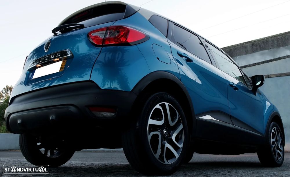 Renault Captur 0.9 TCE Exclusive XMOD - 2