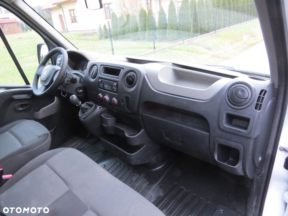 Renault master - 12