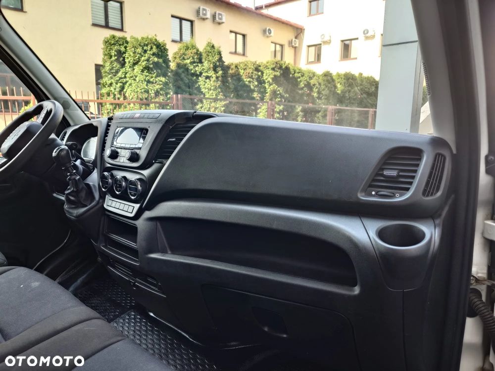 Iveco Daily - 16
