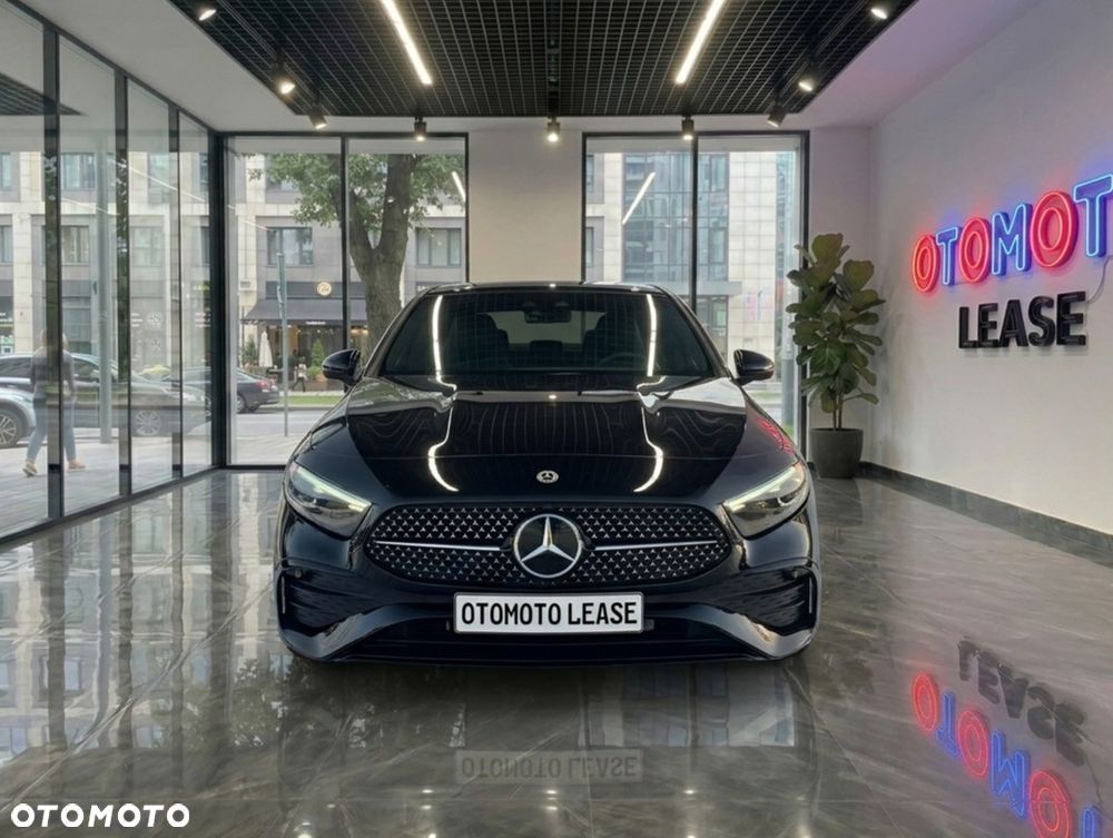 Mercedes-Benz Klasa A 200 7G-DCT AMG Line - 2