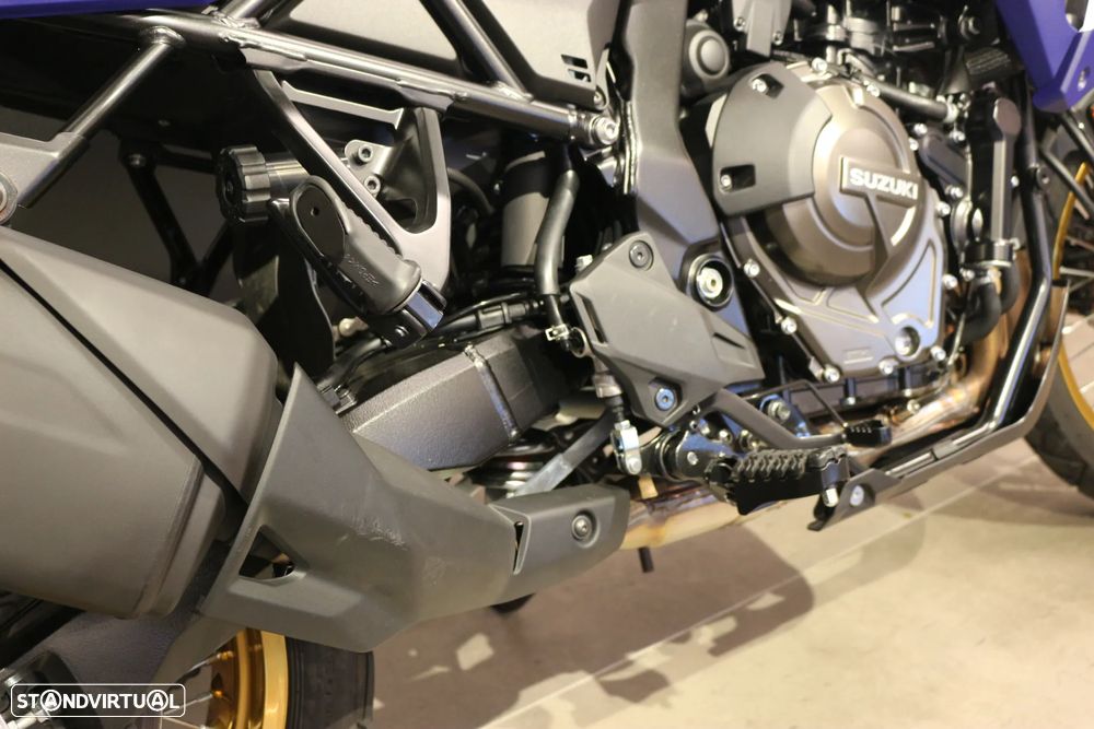 Suzuki DL 800 DE V-STROM - 3