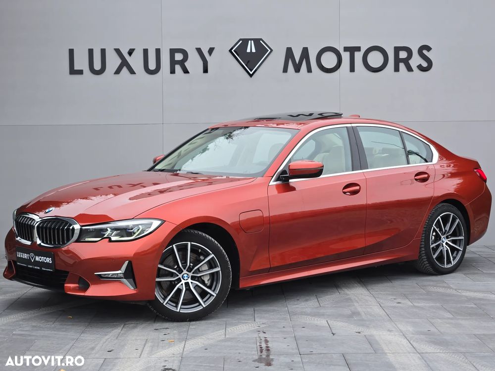 BMW Seria 3 330e iPerformance Luxury Line - 1