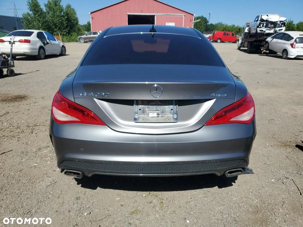 Mercedes-Benz CLA 250 Sport 4-Matic - 9