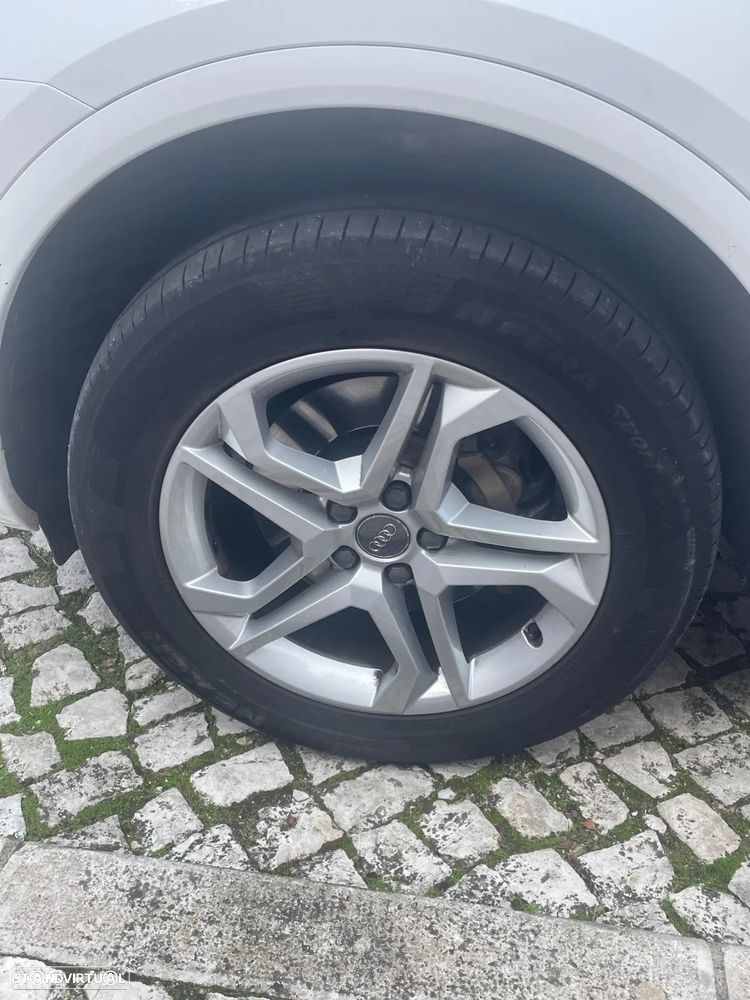 Audi Q5 2.0 TFSI quattro Sport S tronic - 5