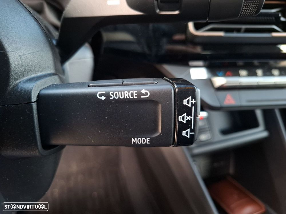 Renault 4 E-Tech 52 kWh Techno Autonomia Conforto - 18