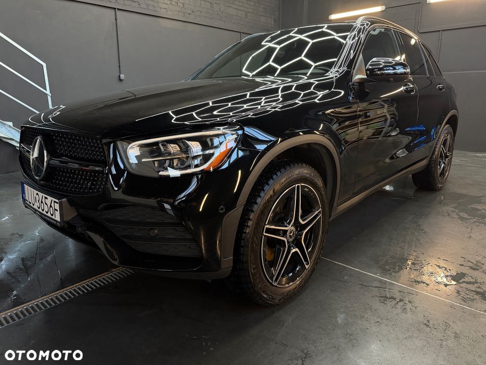 Mercedes-Benz GLC 300 4Matic 9G-TRONIC AMG Line - 4