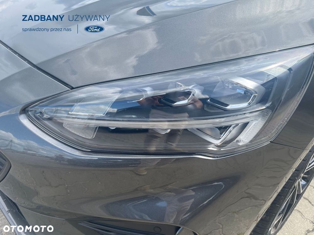 Ford Focus 1.0 EcoBoost Hybrid ST-LINE - 10