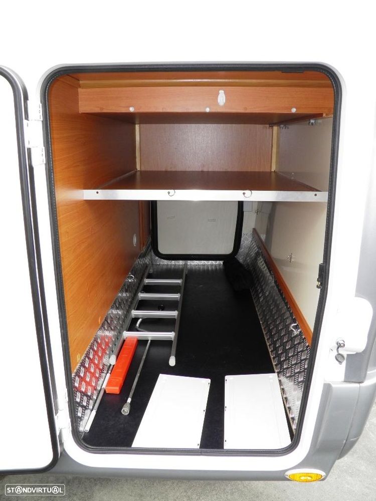Giottiline G-Line 938 (Cama central) - 20