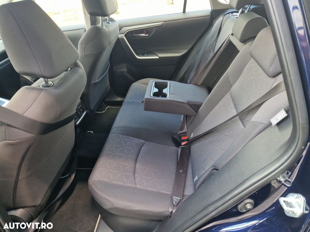 Toyota RAV4 - 22