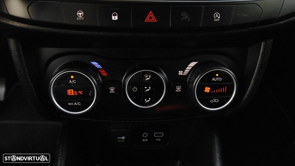 Fiat Tipo Station Wagon 1.3 M-Jet Easy - 41