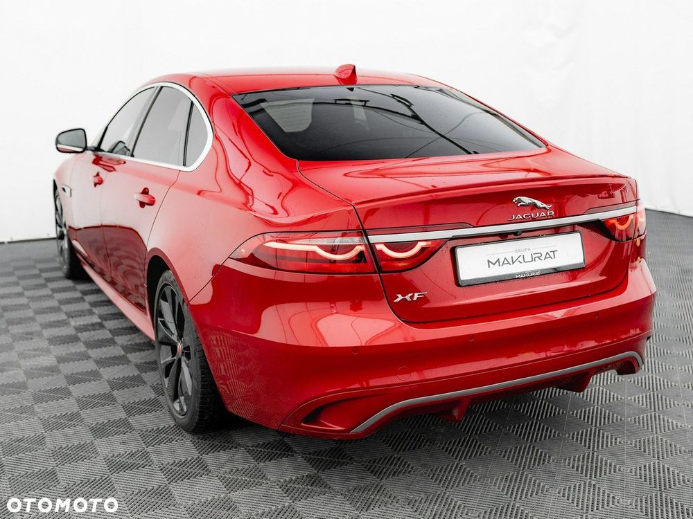 Jaguar XF 2.0 P250 R-Dynamic SE - 5