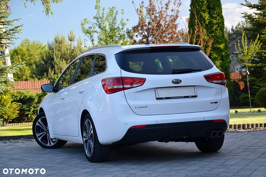 Kia Ceed 1.6 CRDi GT Line DCT - 12