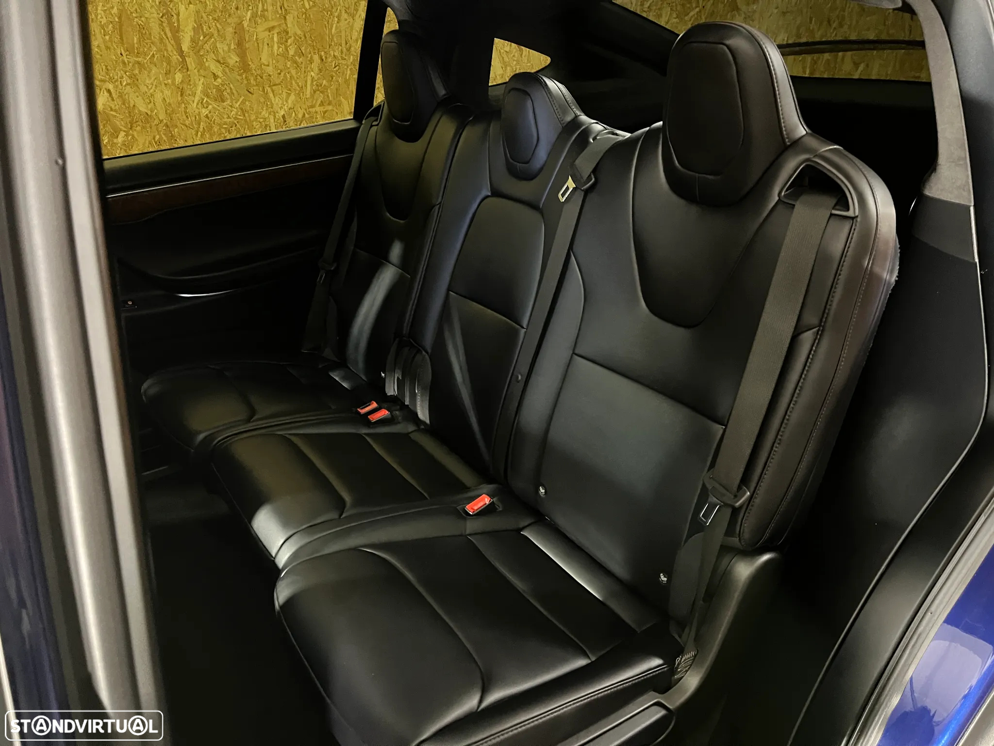 Tesla Model X 100D - 15