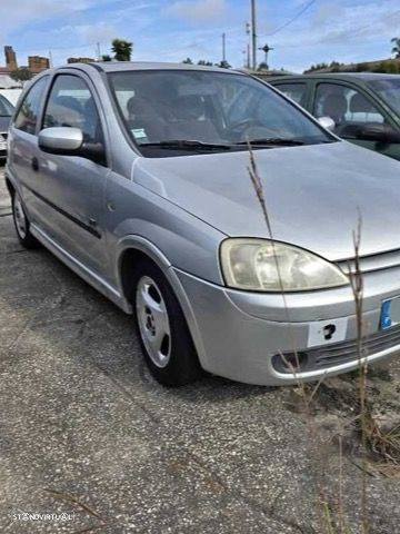 Opel Corsa 1.2 16V Sport - 1